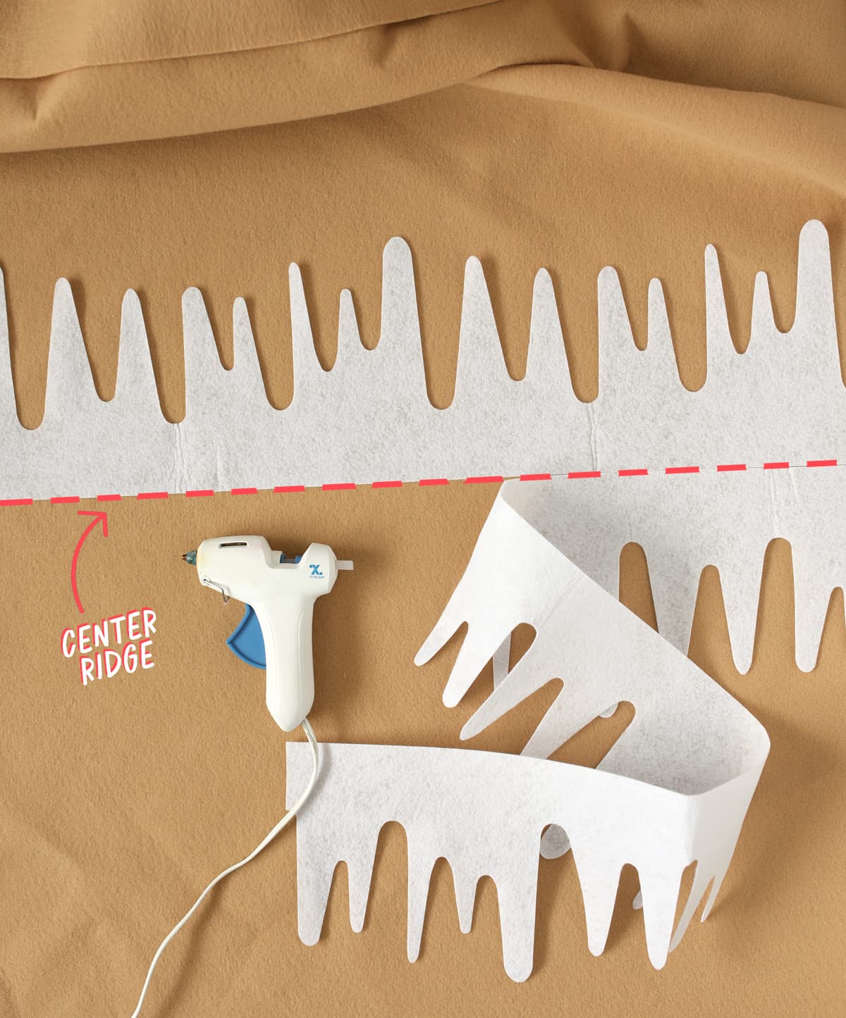 diy DIY gingerbread house play tent out of felt