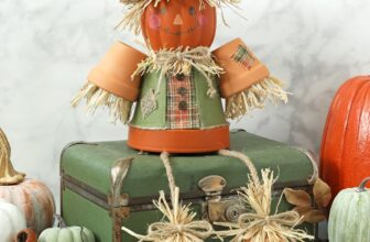 How to Make A Clay Pot Scarecrow