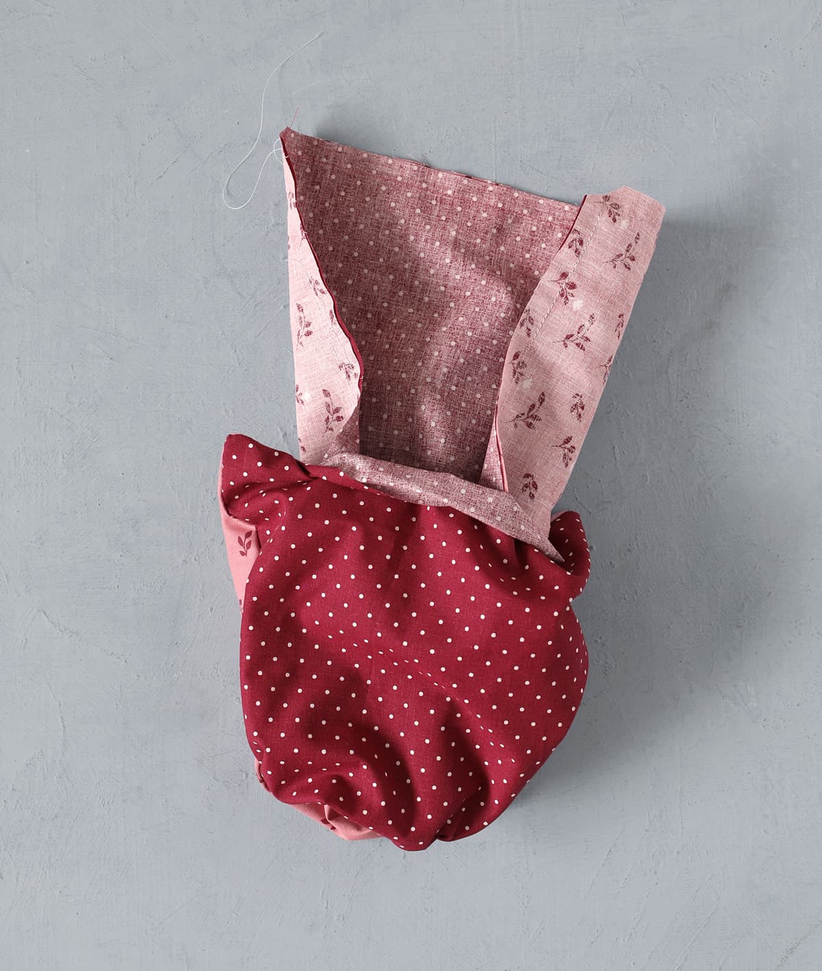 turn fabric right side out