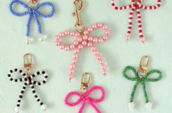 How to Make Beaded Bow Keychains